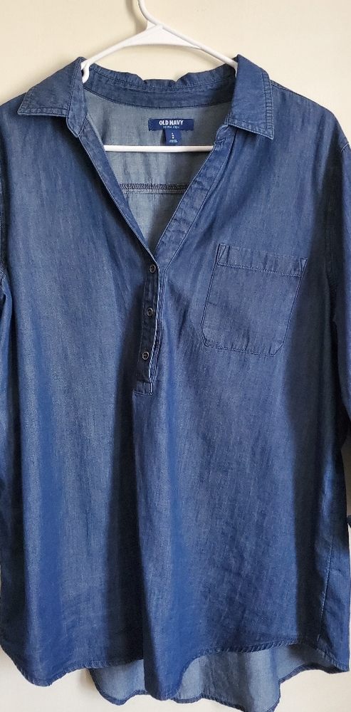 💥Old Navy Jean Shirt